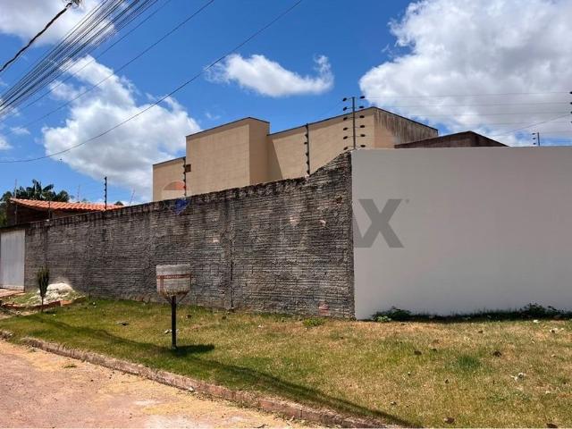 CASA PARA LOCAÇÃO NO BAIRRO JUPARANÃ