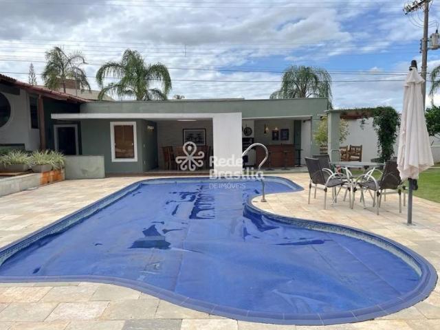 Casa para locação com 4 suítes e área de lazer Condomínio Privê Residencial Mônaco Jardim Botânico