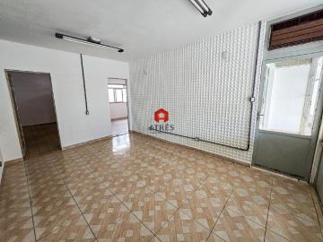 Casa para locação com 171m² para locação localizada no Setor dos Funcionários