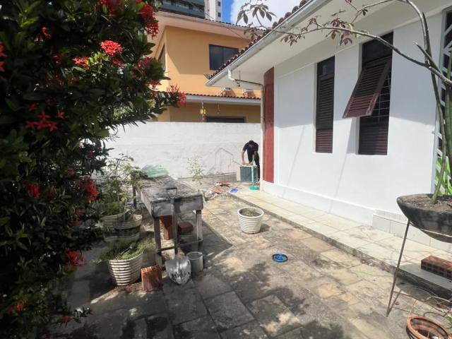 Casa para locação com 3 quartos, 1 suite, 2 vagas em Manaira Joao Pessoa/PB