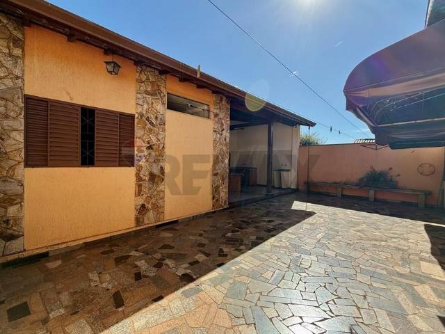 Casa para locação com 3 quartos no Jardim Santo em Limeira/SP por R$ 3.200,00
