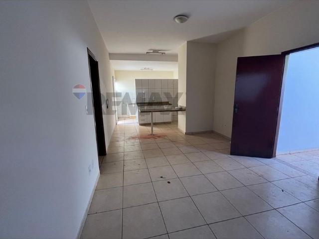 Casa Para Locação, Com Ótima Localização No Bairro Independência em Ituiutaba MG