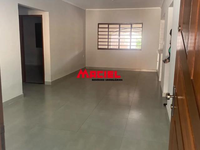 CASA PARA LOCAÇÃO ? CONFORTO E ESPAÇO PARA SUA FAMÍLIA!