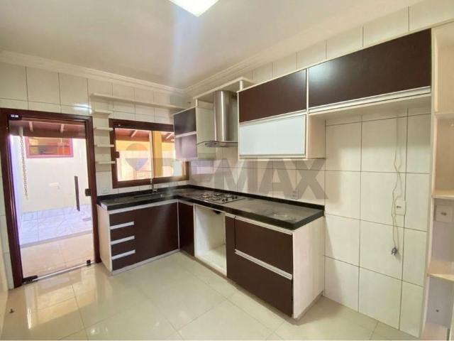 ✨ CASA PARA LOCAÇÃO – CONFORTO, SEGURANÇA E EXCELENTE LOCALIZAÇÃO ✨