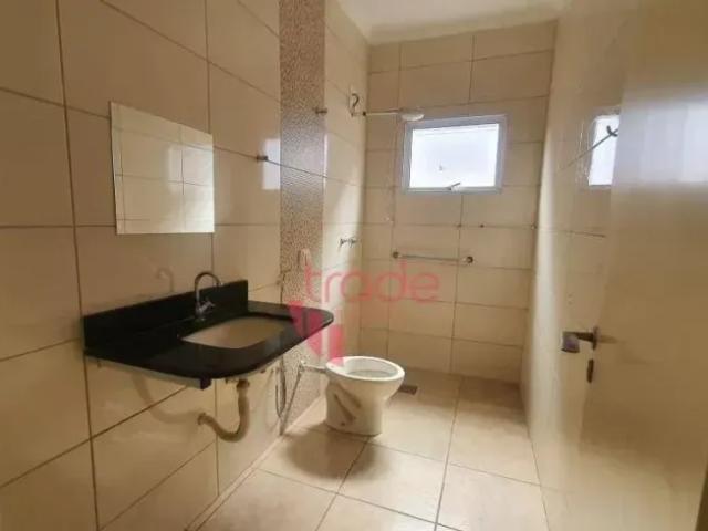Casa para Locação de 03 Quartos sendo 01 Suíte no Bairro Jardim Paulista com Cozinha Ampla