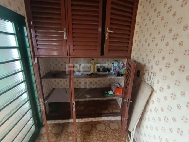 Casa para locação e venda com 3 quartos, sendo 1 suíte no Bairro Monte Alegre, em Ribeirão Preto