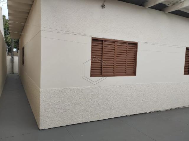 CASA PARA LOCAÇÃO E VENDA EM DOURADOS/MS