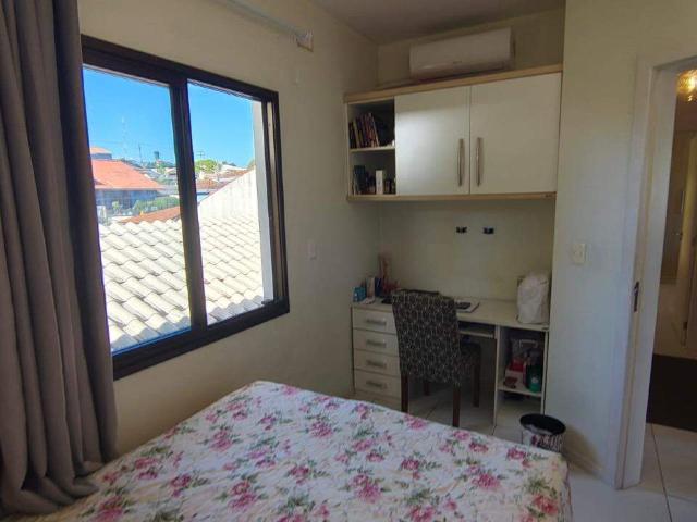 Casa para locação em Barreiros, São José – 3 dormitórios, suíte, piscina e 4 vagas