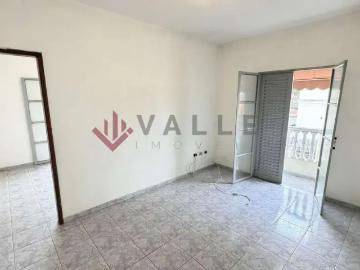 Casa para Locação em São José dos Campos, Jardim Oriente, 2 dormitórios, 1 banheiro, 2 vagas