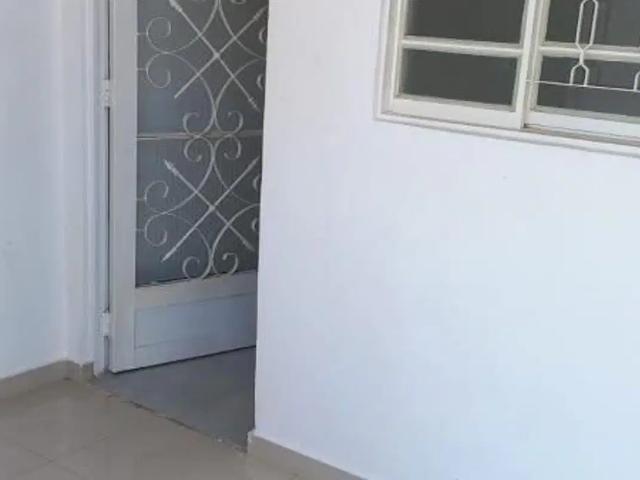 Casa para Locação em São José dos Campos, Jardim Santa Inês II, 3 dormitórios, 1 suíte, 1 banheiro, 3 vagas