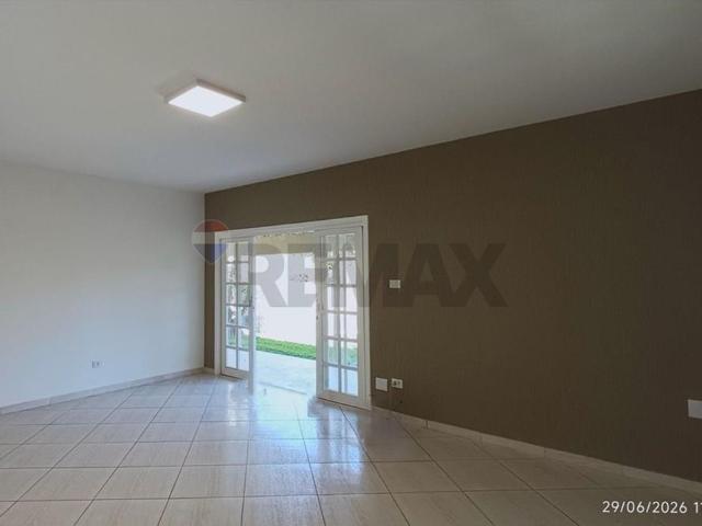 Casa para locação 2 quartos linear