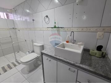 CASA PARA LOCAÇÃO 4 QUARTOS TORRÕES