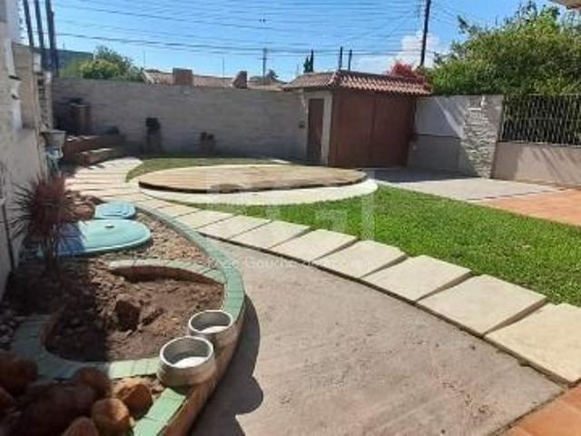 Casa para Locação/Aluguel 374m², 4 dormitórios, sendo 1 suites, 3 vagas Guarujá