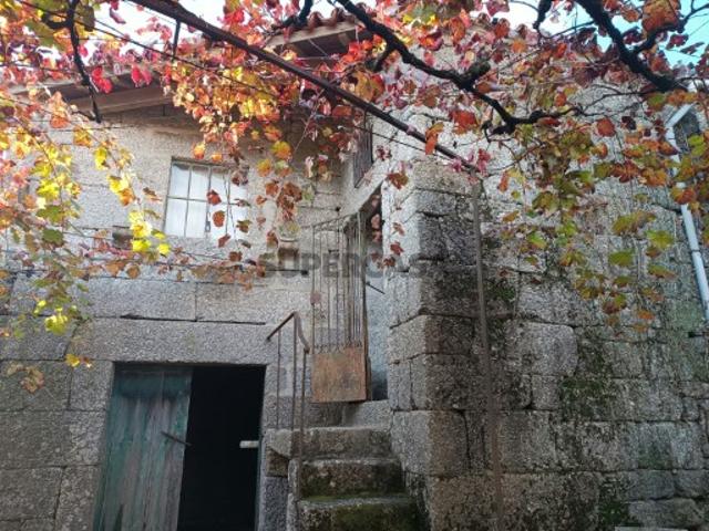 Casa para Reconstrução Cibões, Terras de Bouro