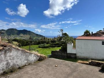 Casa para Recuperação com Vista Mar em Povoação, São Miguel