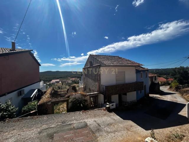Casa para Recuperação em Areias e Pias, Ferreira do Zêzere