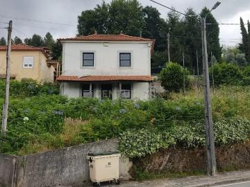 Casa para Recuperação em Medas, Gondomar 120.000€