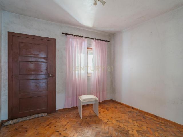 Casa para Recuperar em Marinha Grande, Leiria