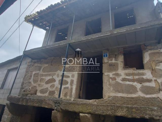 CASA PARA REFORMA TOTAL MUY CERCA DEL POLIGONO DE SAN CIBRAO