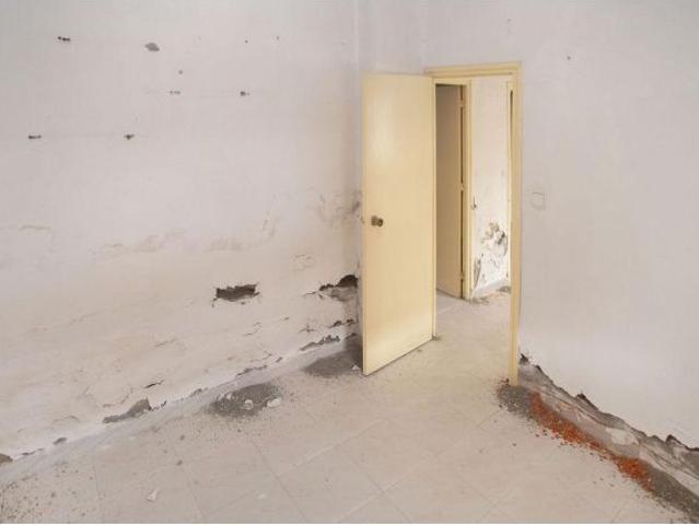 CASA PARA REFORMAR COMPLETAMENTE EN FABERO DEL BIERZO