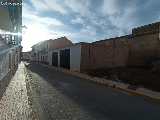 CASA PARA REFORMAR CON TERRENO EN LA LOCALIDAD DE PEDRO MARTINEZ GRANADA