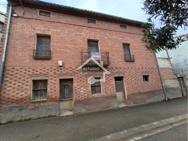 CASA PARA REFORMAR EN CANILLAS DE RIO TUERTO LA RIOJA