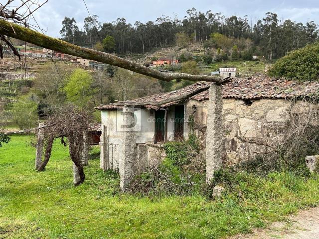 CASA PARA REFORMAR EN A PICOÑA SALCEDA DE CASELAS