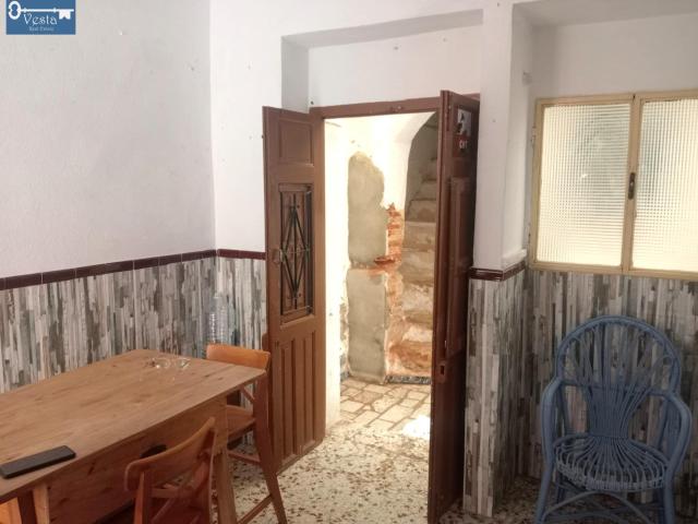 CASA PARA REFORMAR EN ALGAR