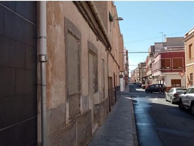 Casa para reformar en Avenida de Elda