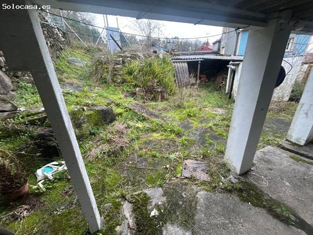 CASA PARA REFORMAR EN BOIRO A 500M DEL AYUNTAMIENTO CON TERRENO