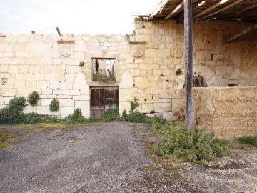 CASA PARA REFORMAR EN BIELVA