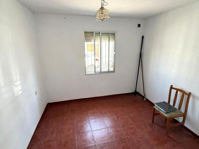 Casa para reformar en Burguillos Sevilla con gran patio