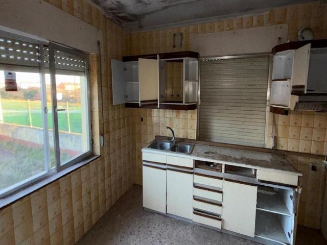CASA PARA REFORMAR EN BUSTILLO DEL PARAMO