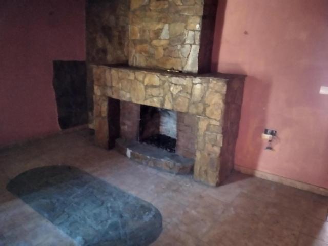 CASA PARA REFORMAR EN LAGUNA DE LOS NEGRILLOS