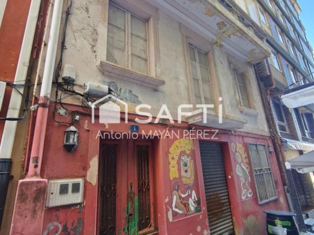 CASA PARA REFORMAR EN VENTA EN RIBEIRA