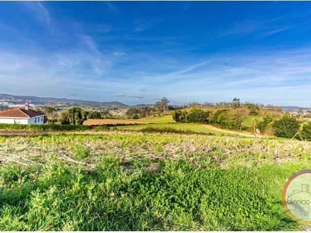 ?CASA para REFORMAR + ?TERRENO POR 76.900 € en LARACHA A Coruña ?