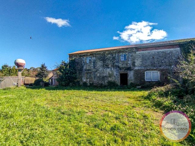 CASA para REFORMAR + TERRENO POR 69.990 € en LARACHA A Coruña