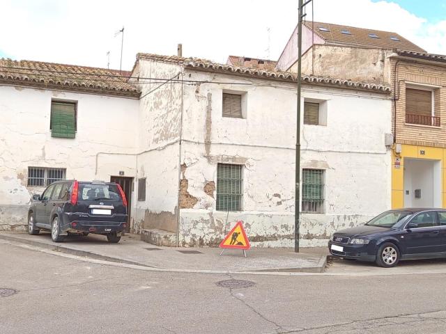 Casa para rehabilitación integral en Villanueva de Gállego
