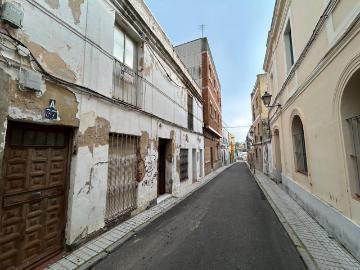 CASA PARA REHABILITAR EN CASCO ANTIGUO!