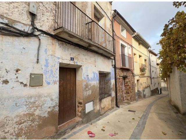 Casa para rehabilitar en el Frasno