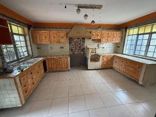 Casa para Remodelación en Compositores