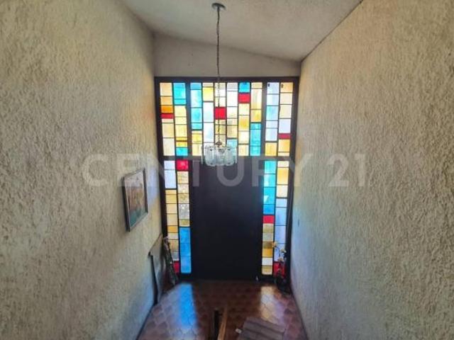 CASA PARA REMODELAR EN FRACCIONAMIENTO LOMAS DE COYUCA EN CUERNAVACA, MORELOS