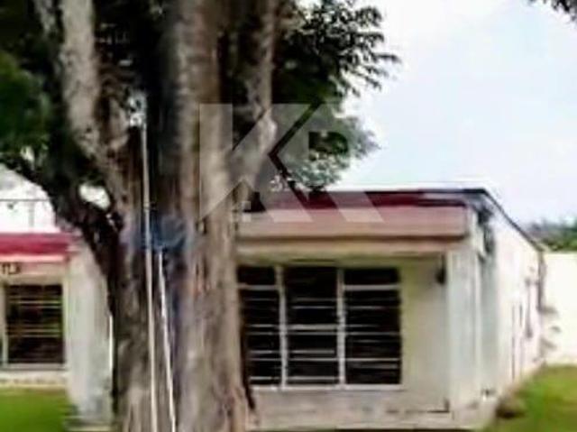 CASA PARA REMODELAR EN TERRENO PLANO DE 1,273 m² SIN VIGILANCIA EN DELICIAS