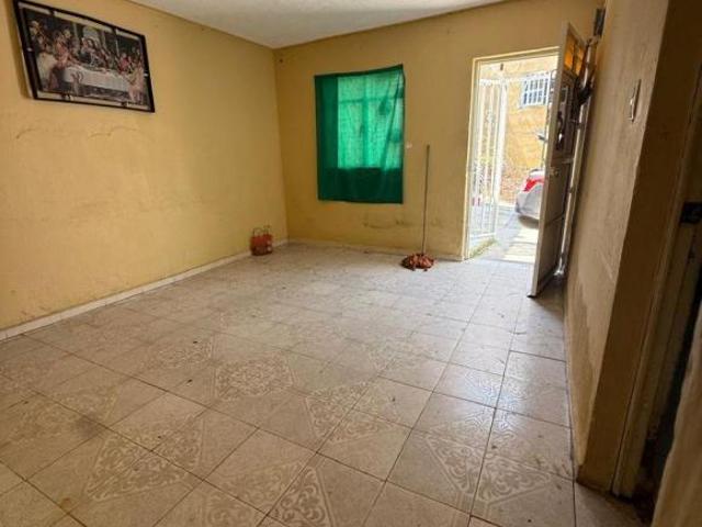 Casa para remodelar en venta zona Rancho Nuevo