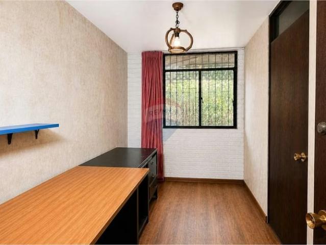 Casa para remodelar fernando de arguello | 3 dormitorios por 10500.00 en Vitacura