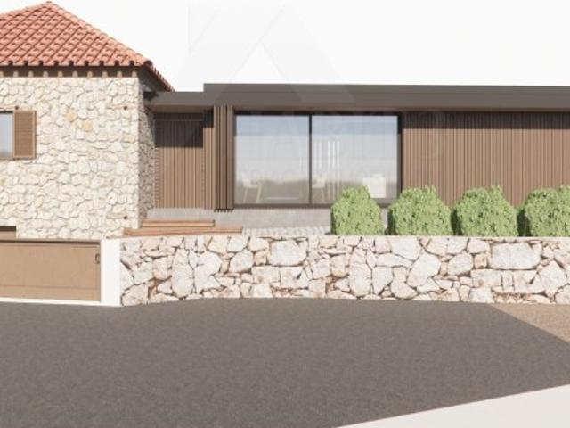Casa para restauro em Bico