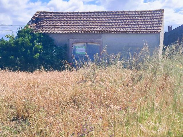 Casa para restaurar venda Arazede
