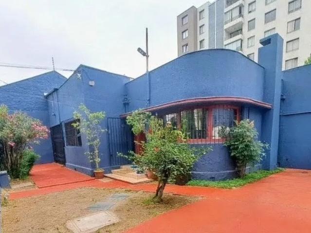 Casa para uso comercial 6 privados