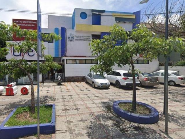 Casa para uso comercial,venta/renta, Avenida Américas, Ladrón de Guevara