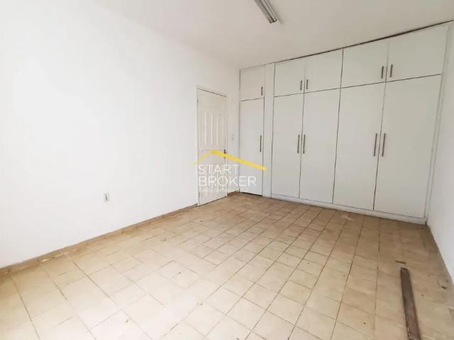 Casa para Uso Residencial ou Comercial – Vila União